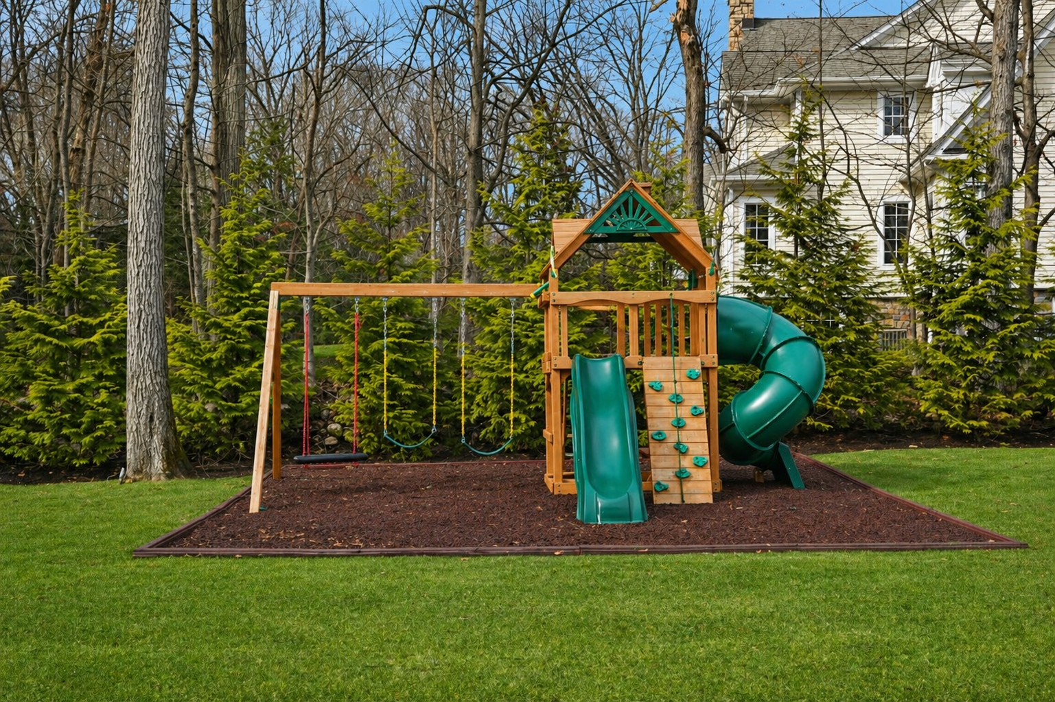 How to Protect a Wood Swing Set From Sun Damage and Fading